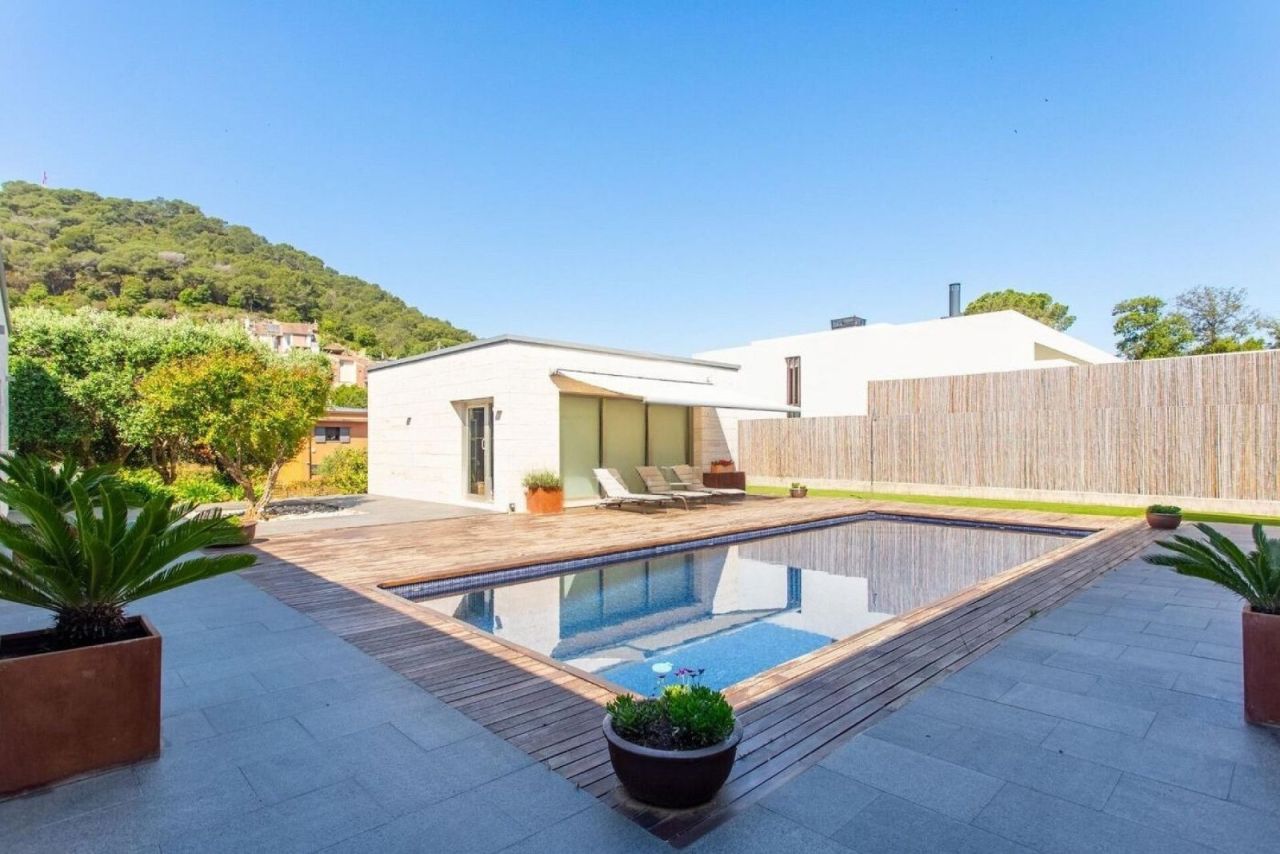 Дом Barcelona, Vallromanes, Испания, 354 м² - фото 4