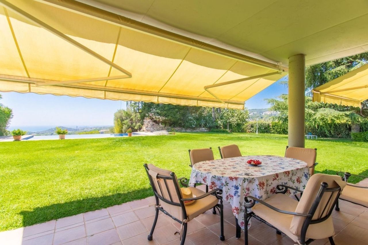 Дом в Сан-Андрес-де-Льеванерас, Испания, 784 м² - фото 9