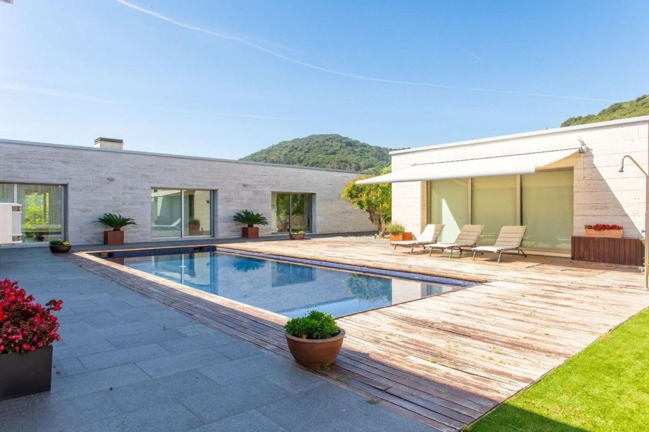 Дом Barcelona, Vallromanes, Испания, 354 м² - фото 10