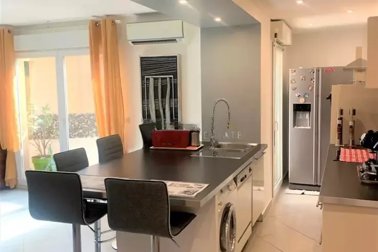 Квартира в Каннах, Франция, 67 м² - фото 3