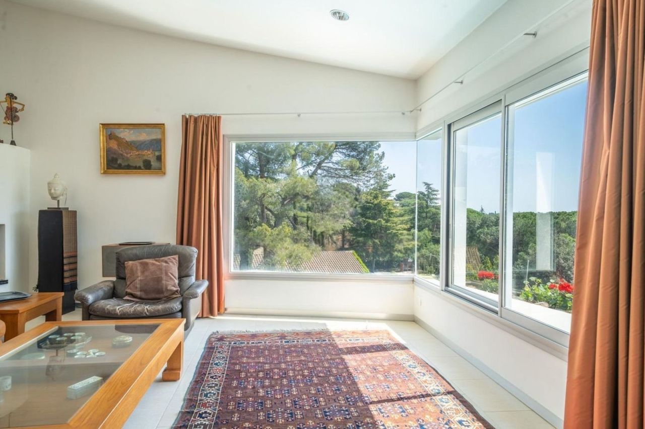 Шале в Сан-Андрес-де-Льеванерас, Испания, 446 м² - фото 12