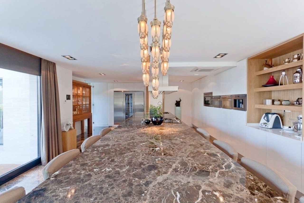 Шале в Сан-Андрес-де-Льеванерас, Испания, 384 м² - фото 12