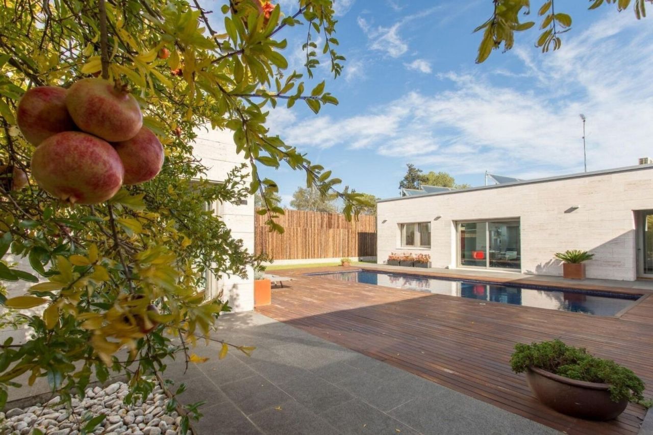 Дом Barcelona, Vallromanes, Испания, 354 м² - фото 12