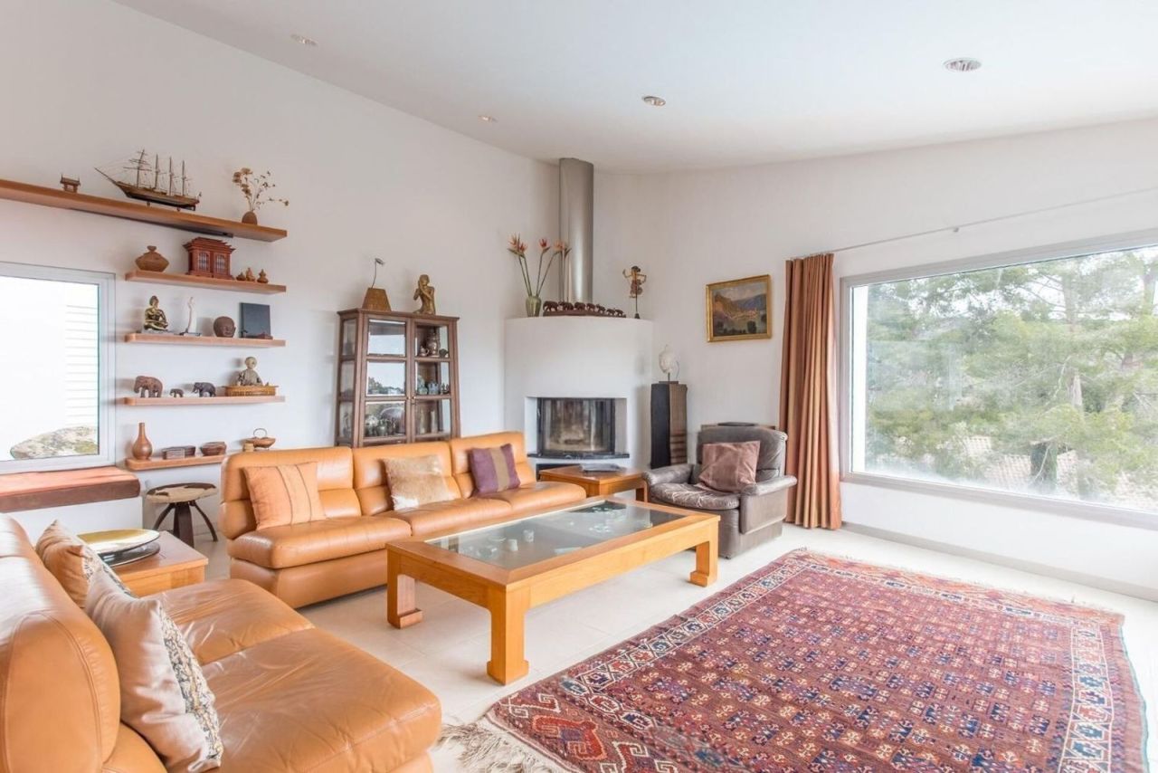 Шале в Сан-Андрес-де-Льеванерас, Испания, 446 м² - фото 15