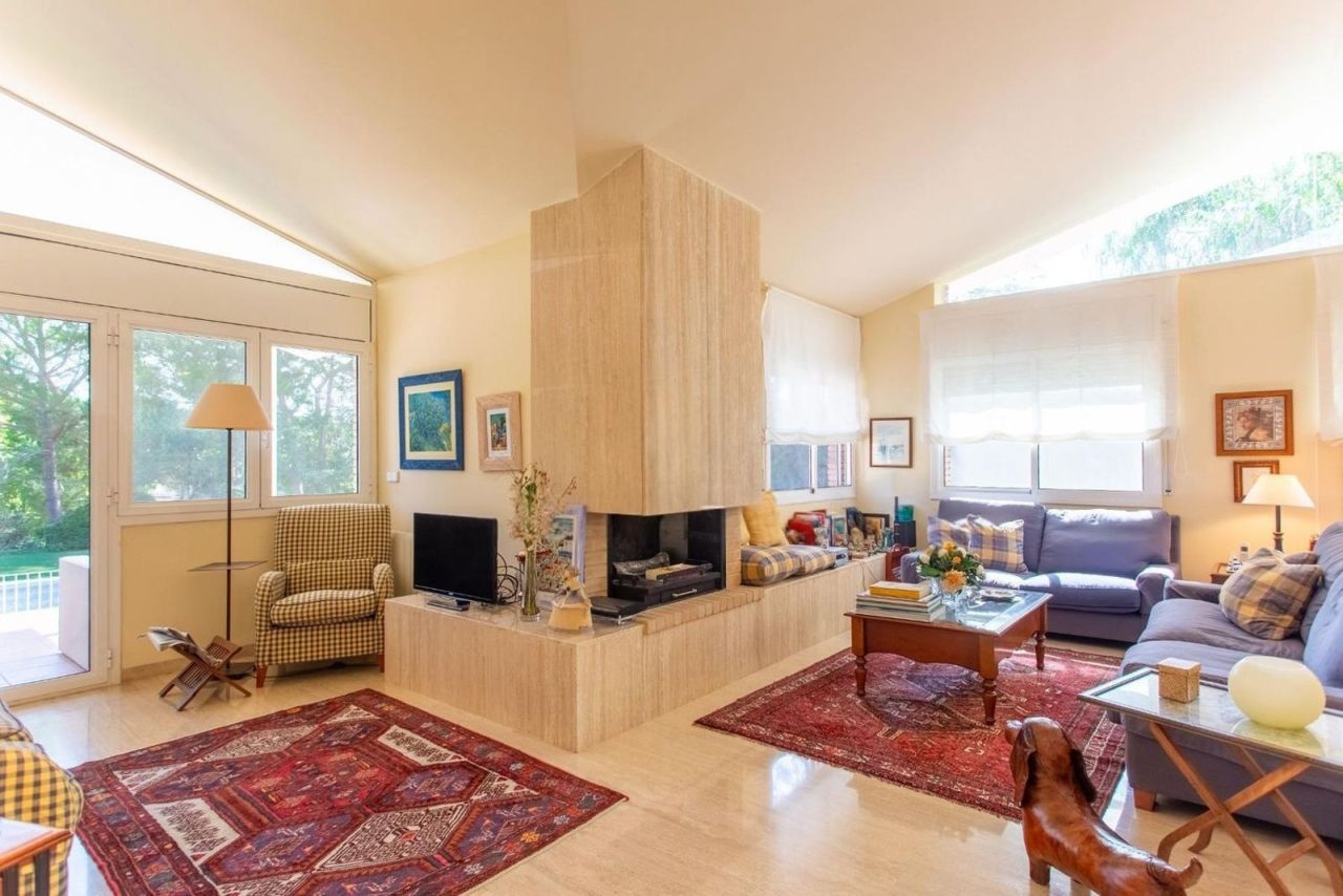 Дом в Сан-Андрес-де-Льеванерас, Испания, 543 м² - фото 17