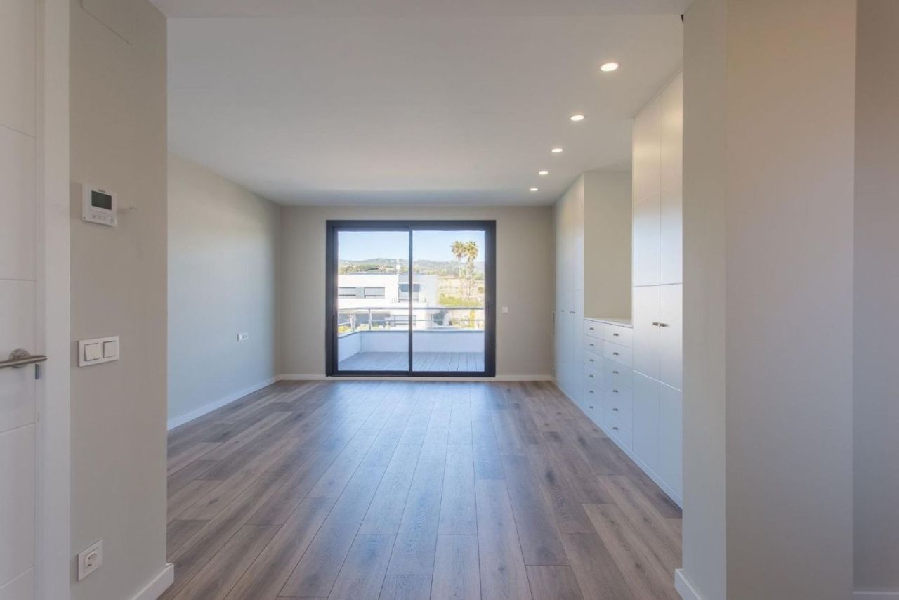 Дом в Сан-Андрес-де-Льеванерас, Испания, 464 м² - фото 18