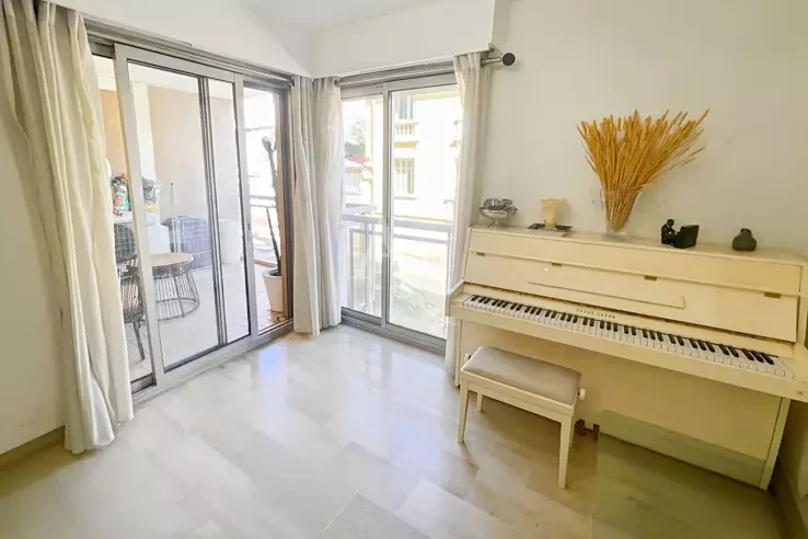 Квартира в Каннах, Франция, 131 м² - фото 4
