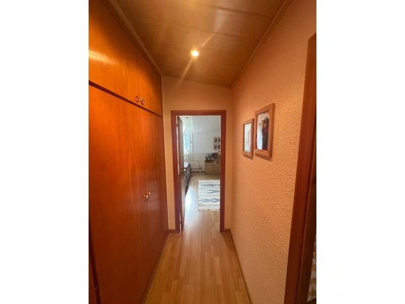 Квартира в Эскальдесе, Андорра, 145 м² - фото 13