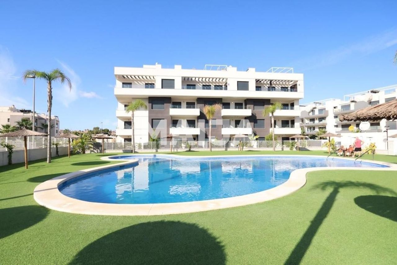 Апартаменты в Сан-Мигель де Салинас, Испания, 50 м² - фото 2