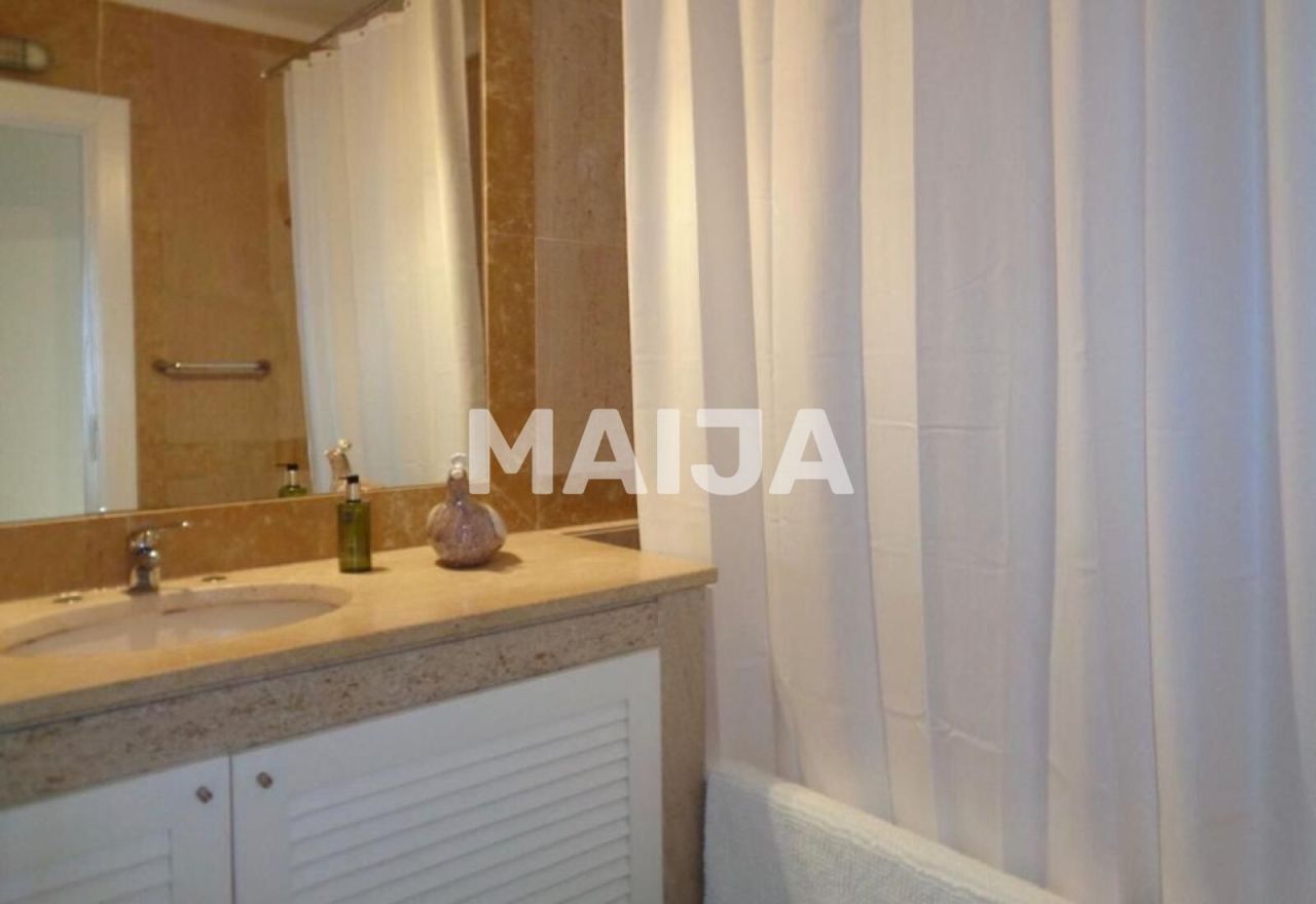 Апартаменты в Лиссабоне, Португалия, 122 м² - фото 12