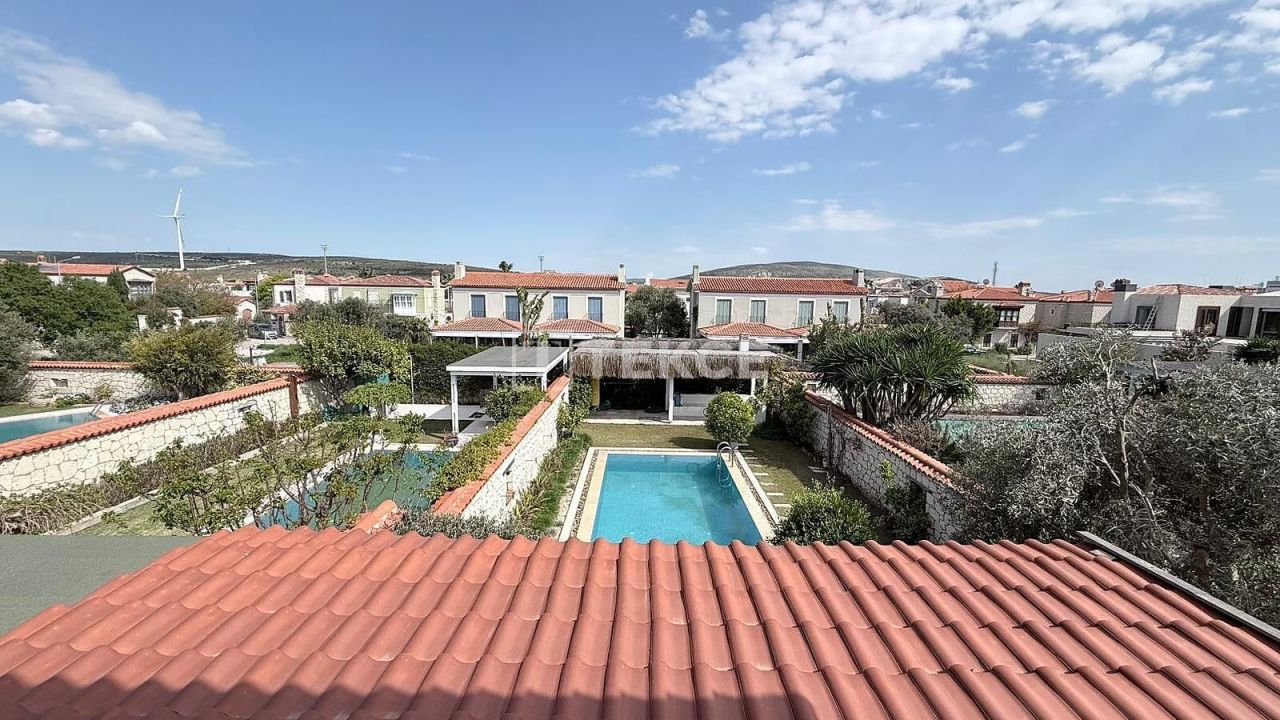 Вилла в Чешме, Турция, 150 м² - фото 1
