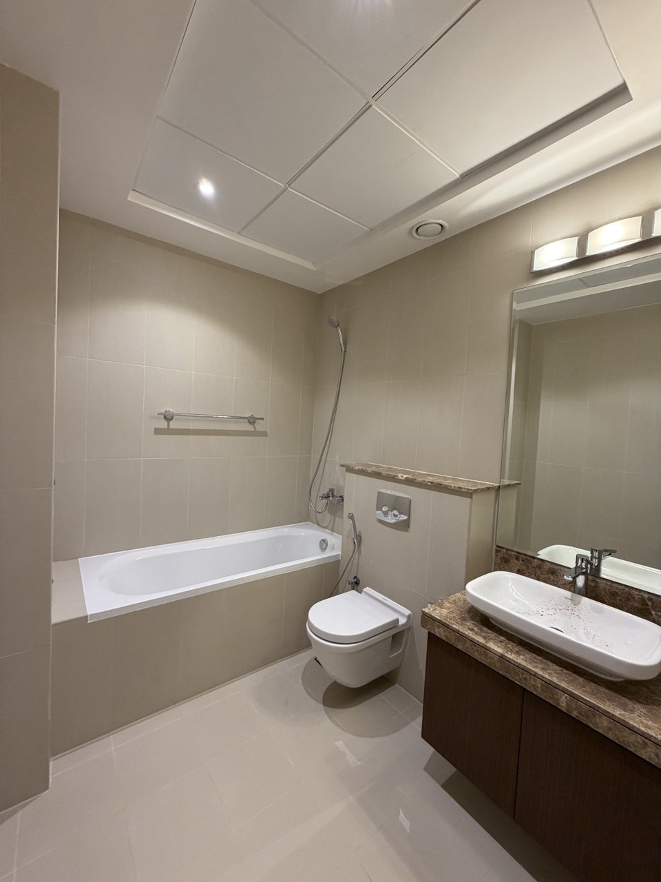 Квартира в Маскате, Оман, 115.47 м² - фото 9