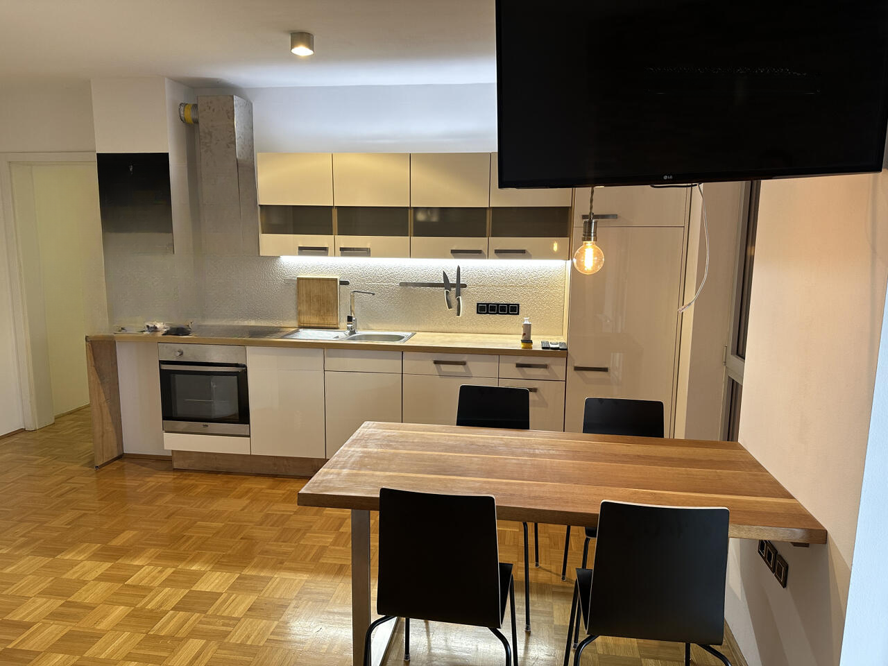 Квартира в Любляне, Словения, 78 м² - фото 1