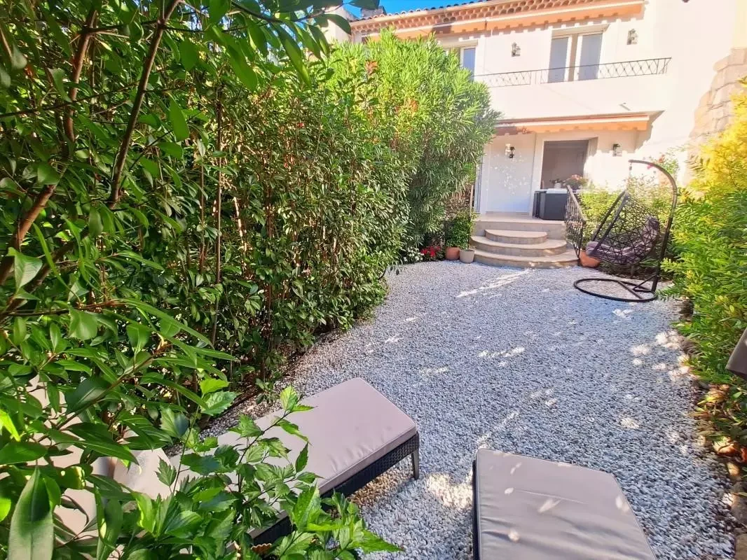 Квартира в Каннах, Франция, 114 м² - фото 1