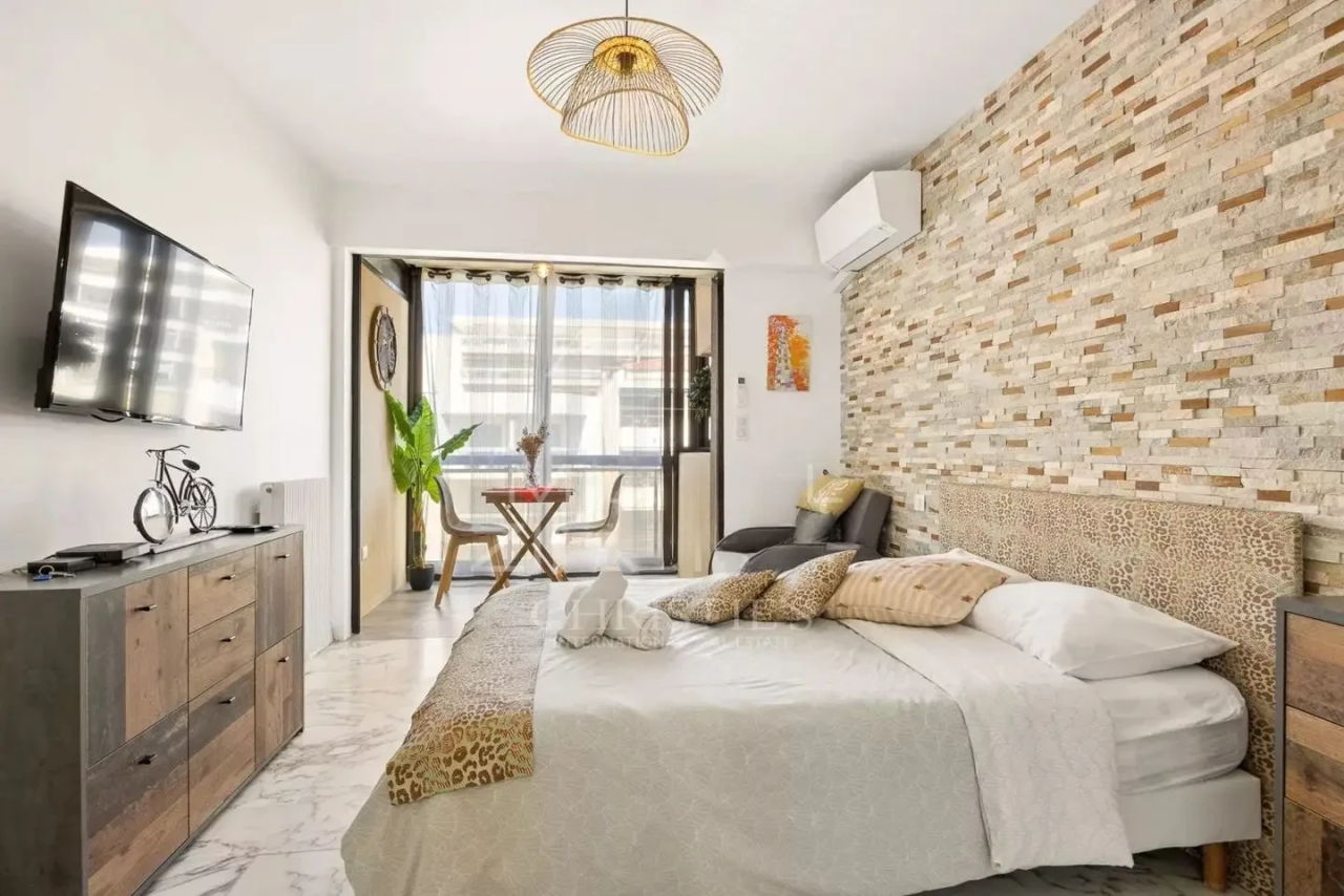 Квартира в Каннах, Франция, 19 м² - фото 1