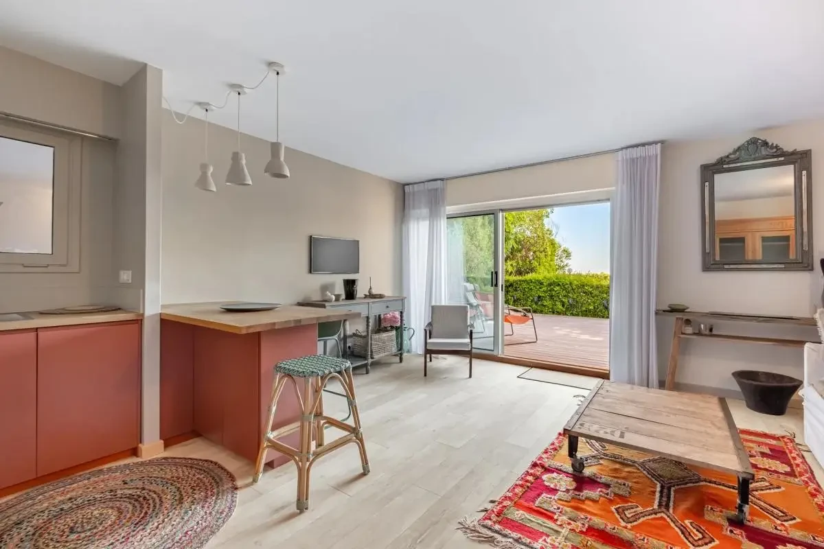 Квартира в Каннах, Франция, 54 м² - фото 2