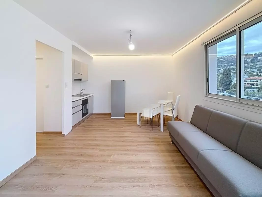Квартира в Каннах, Франция, 33 м² - фото 2