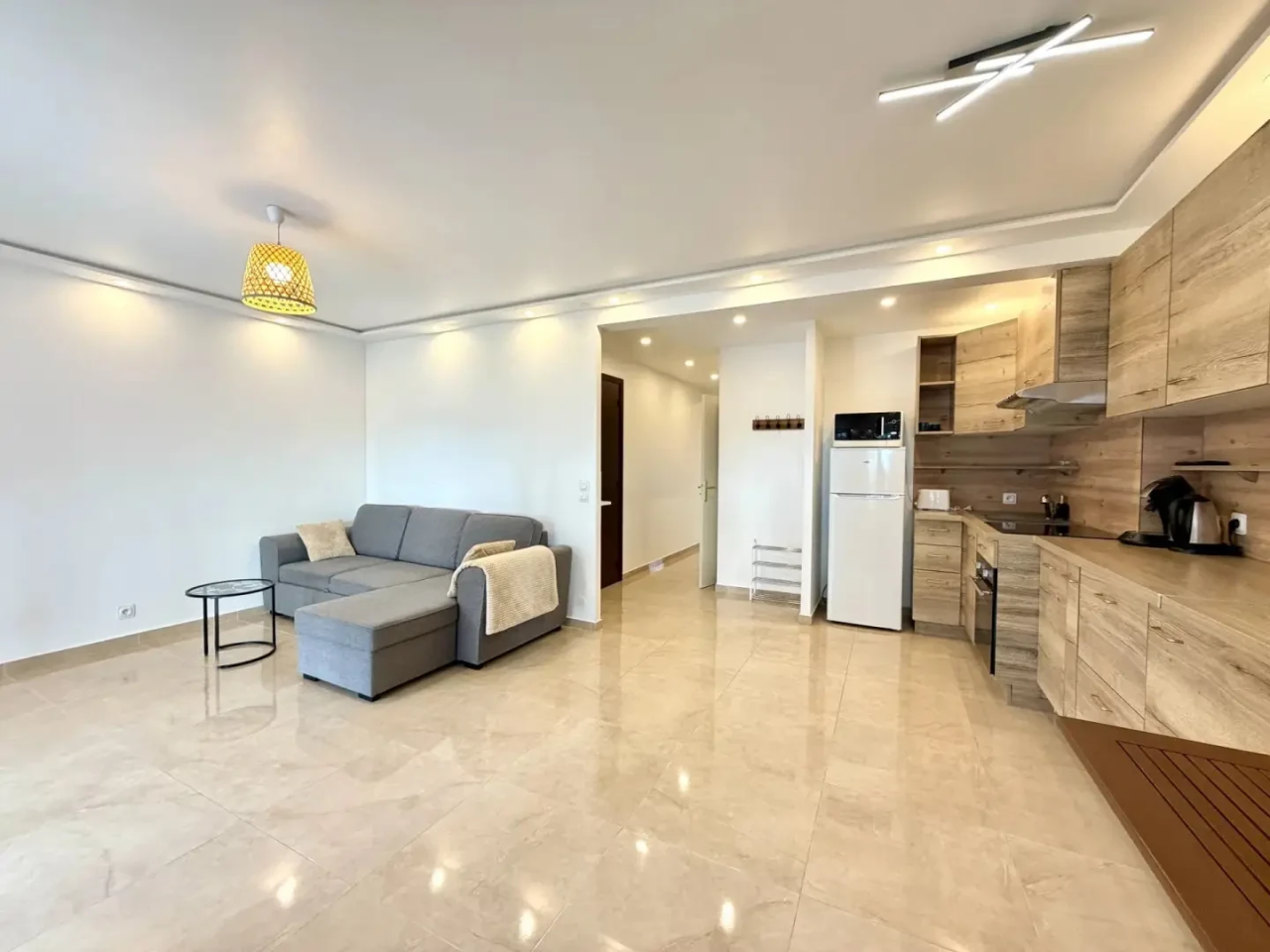 Квартира в Каннах, Франция, 62 м² - фото 3