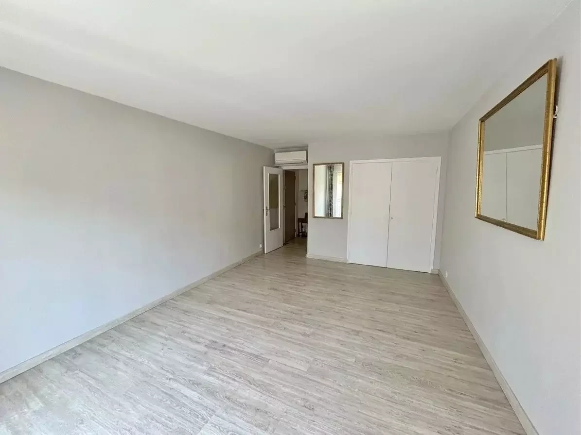 Квартира в Каннах, Франция, 33 м² - фото 4