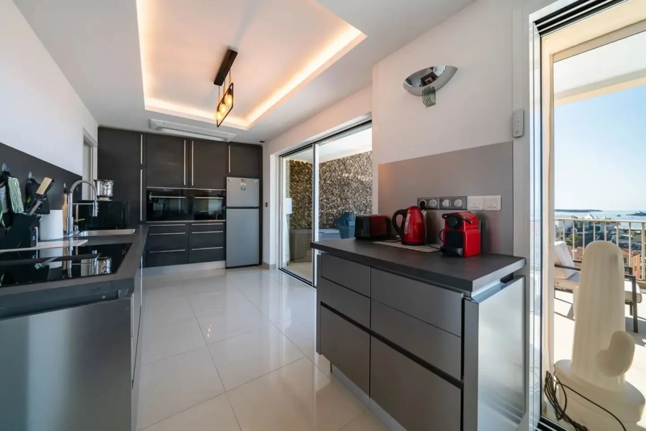 Квартира в Каннах, Франция, 80 м² - фото 6