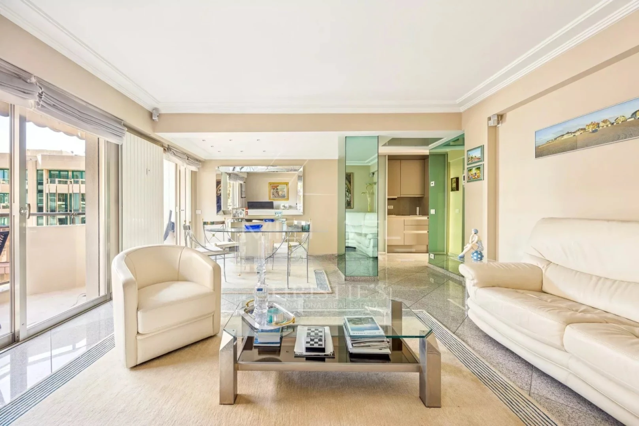 Квартира в Каннах, Франция, 58 м² - фото 7