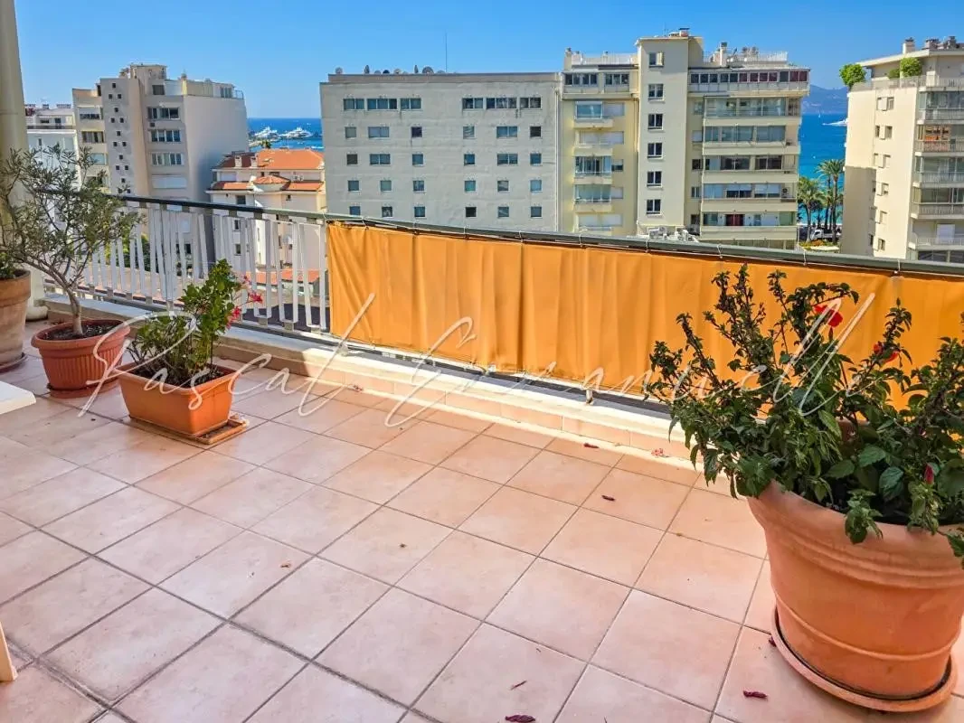 Квартира в Каннах, Франция, 119 м² - фото 12