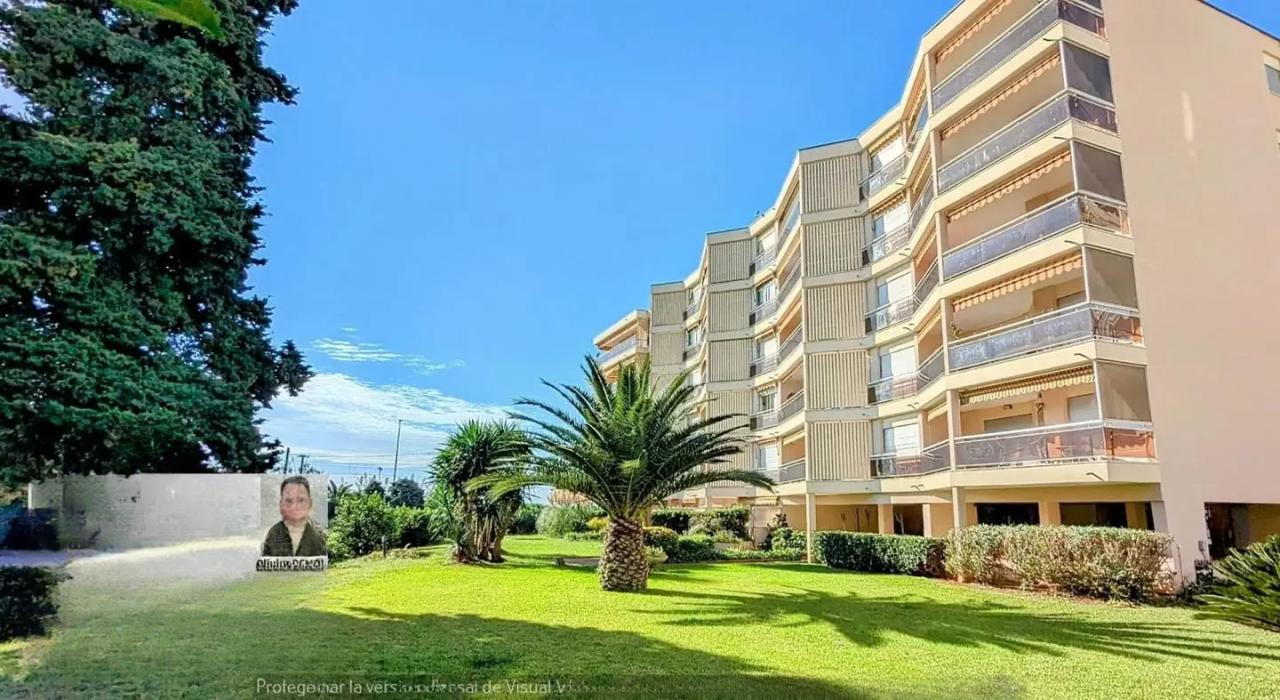 Квартира в Каннах, Франция, 32 м² - фото 12