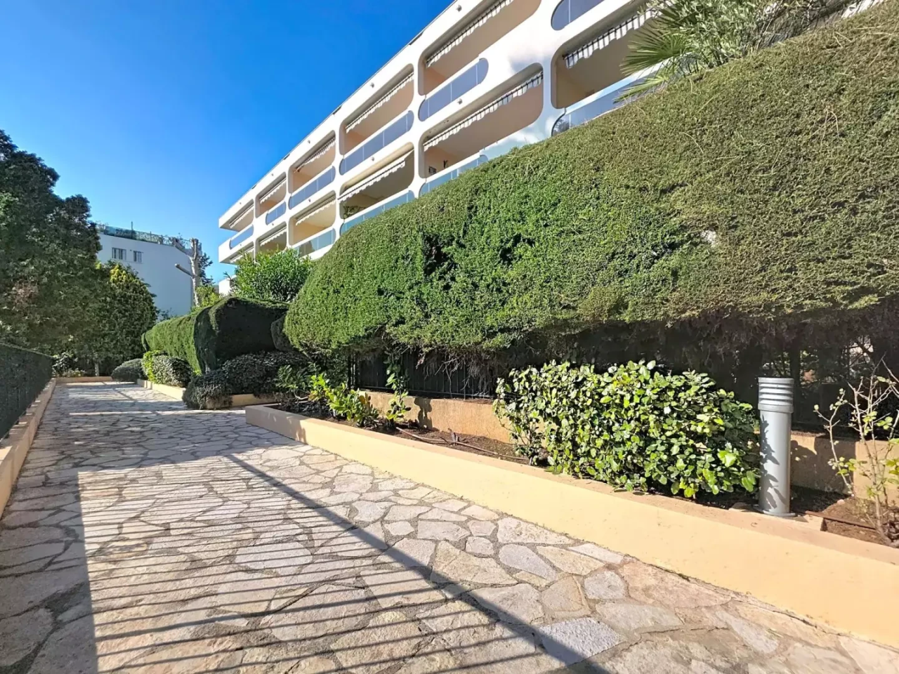 Квартира в Каннах, Франция, 68 м² - фото 14