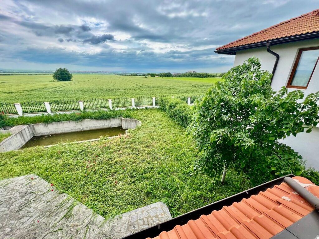Дом Floral Meadows, Болгария, 179 м² - фото 9