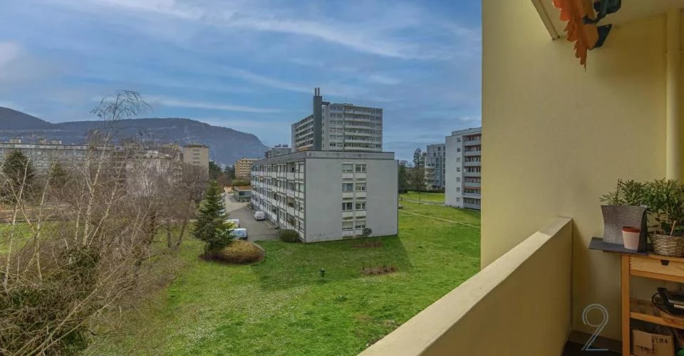 Квартира в Женеве, Швейцария, 93 м² - фото 1