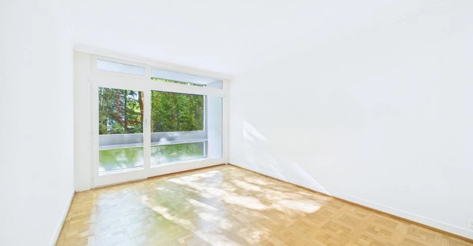 Квартира в Женеве, Швейцария, 120 м² - фото 11