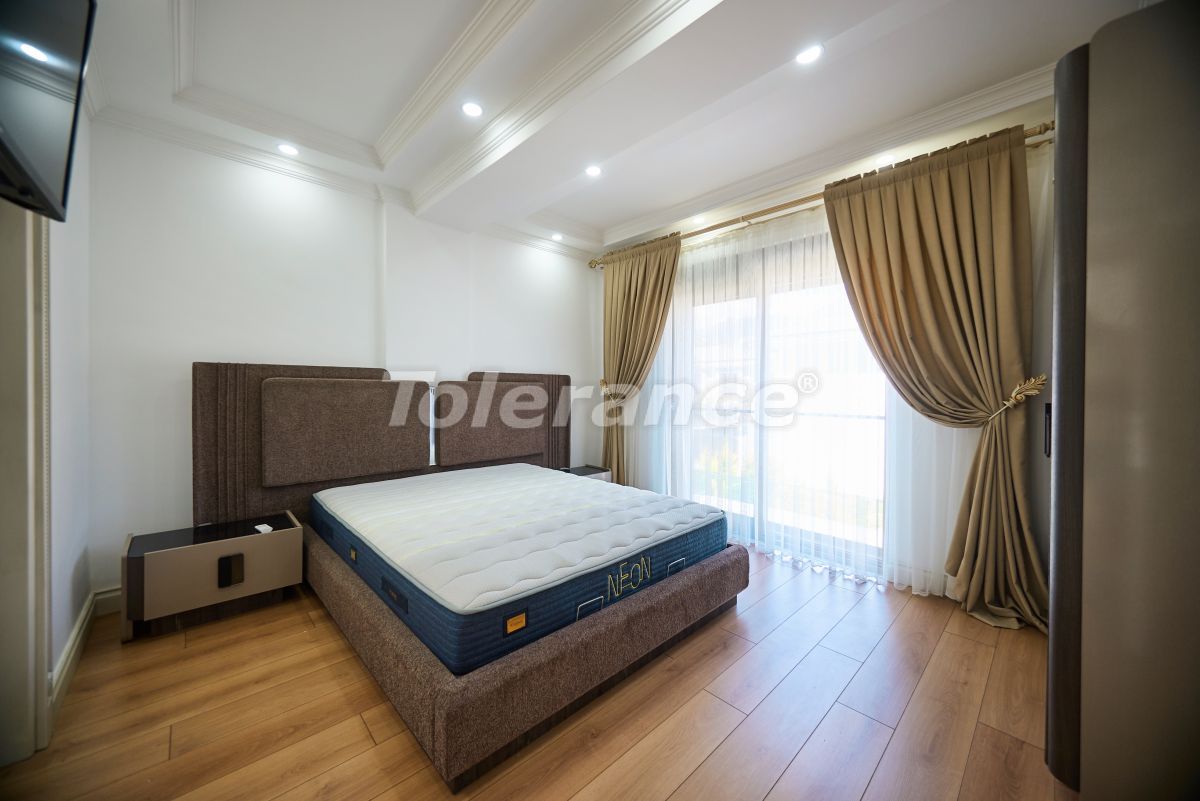 Вилла в Гёйнюке, Турция, 230 м² - фото 15