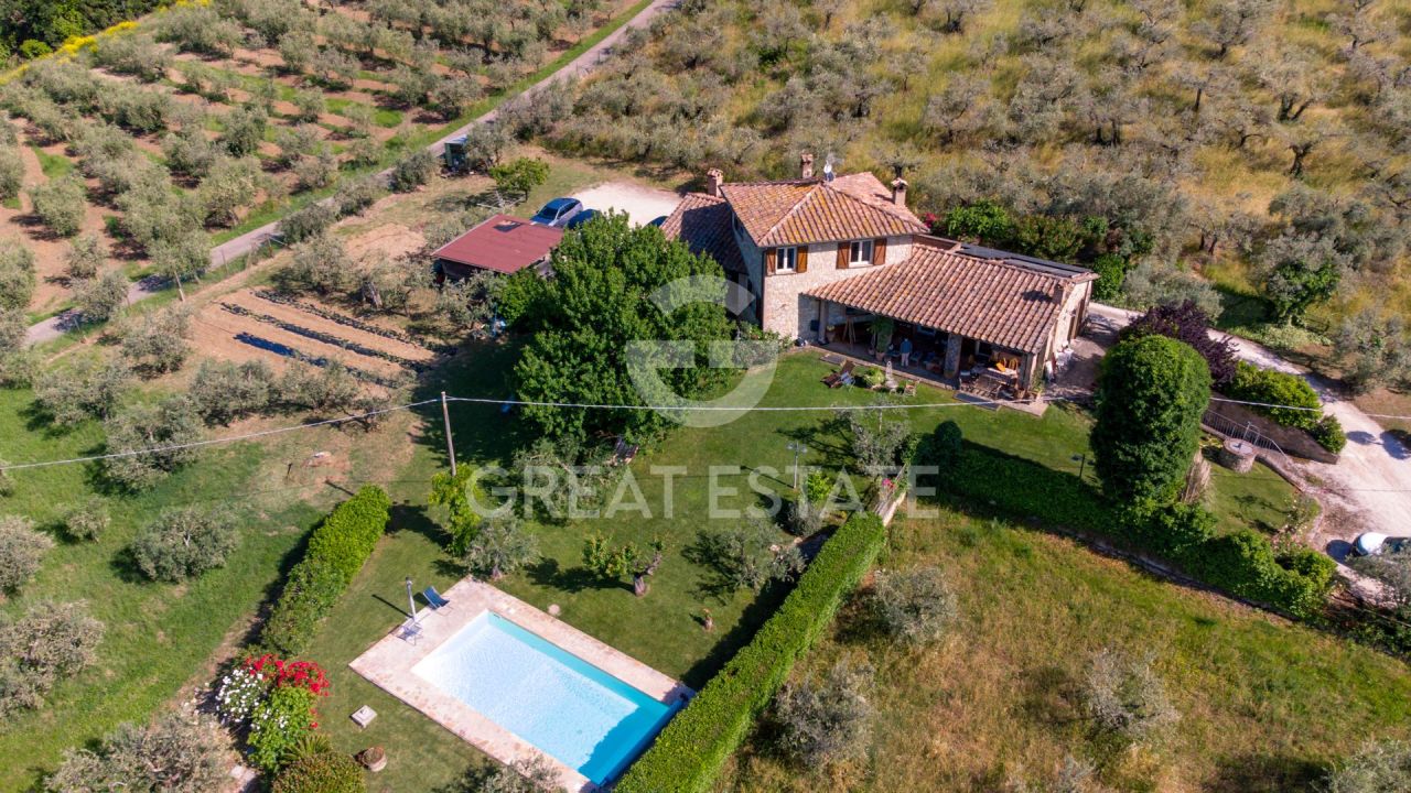 Дом в Коллаццоне, Италия, 432.25 м² - фото 10