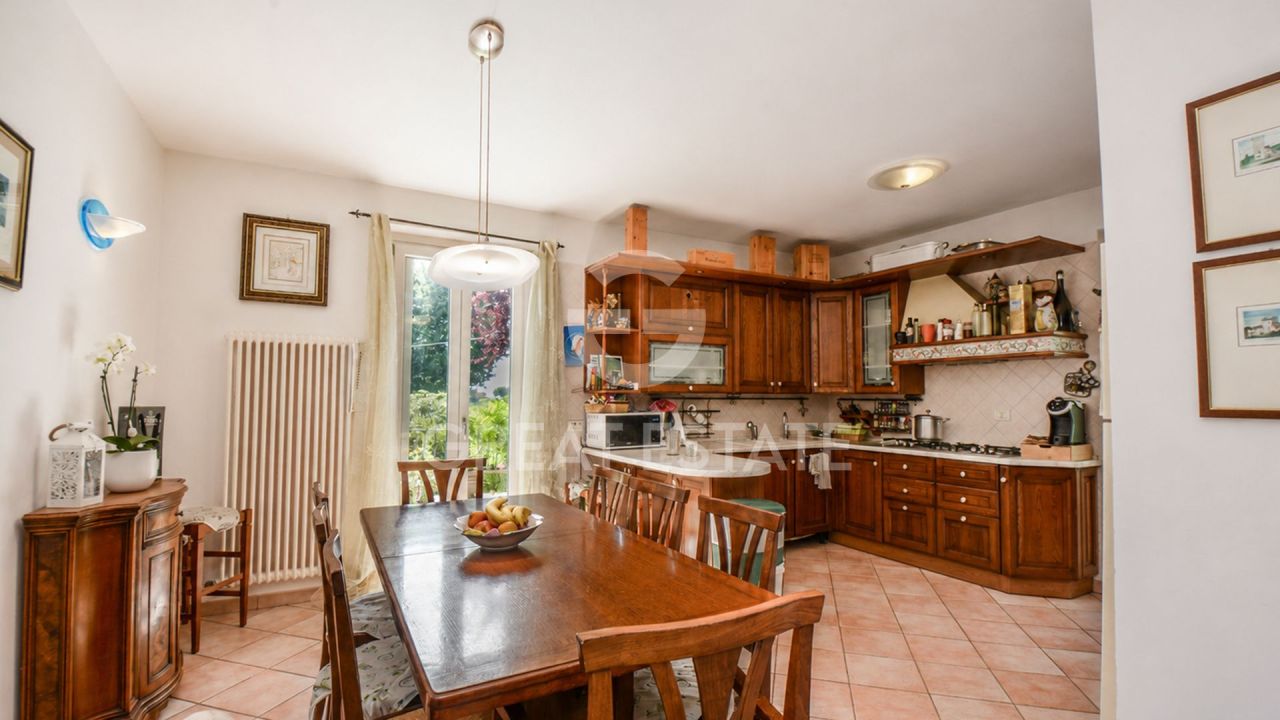 Дом в Коллаццоне, Италия, 432.25 м² - фото 13