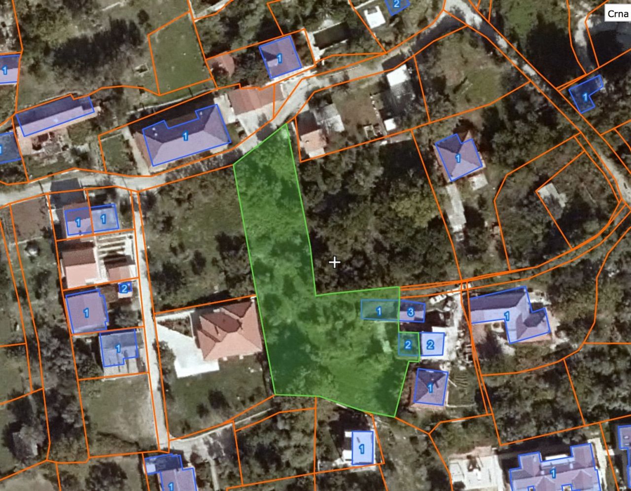 Земля в Херцег-Нови, Черногория, 1 800 м² - фото 1