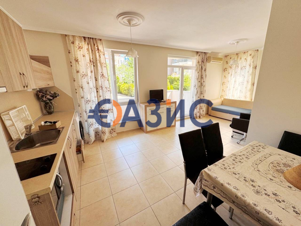 Апартаменты на Солнечном берегу, Болгария, 60 м² - фото 1