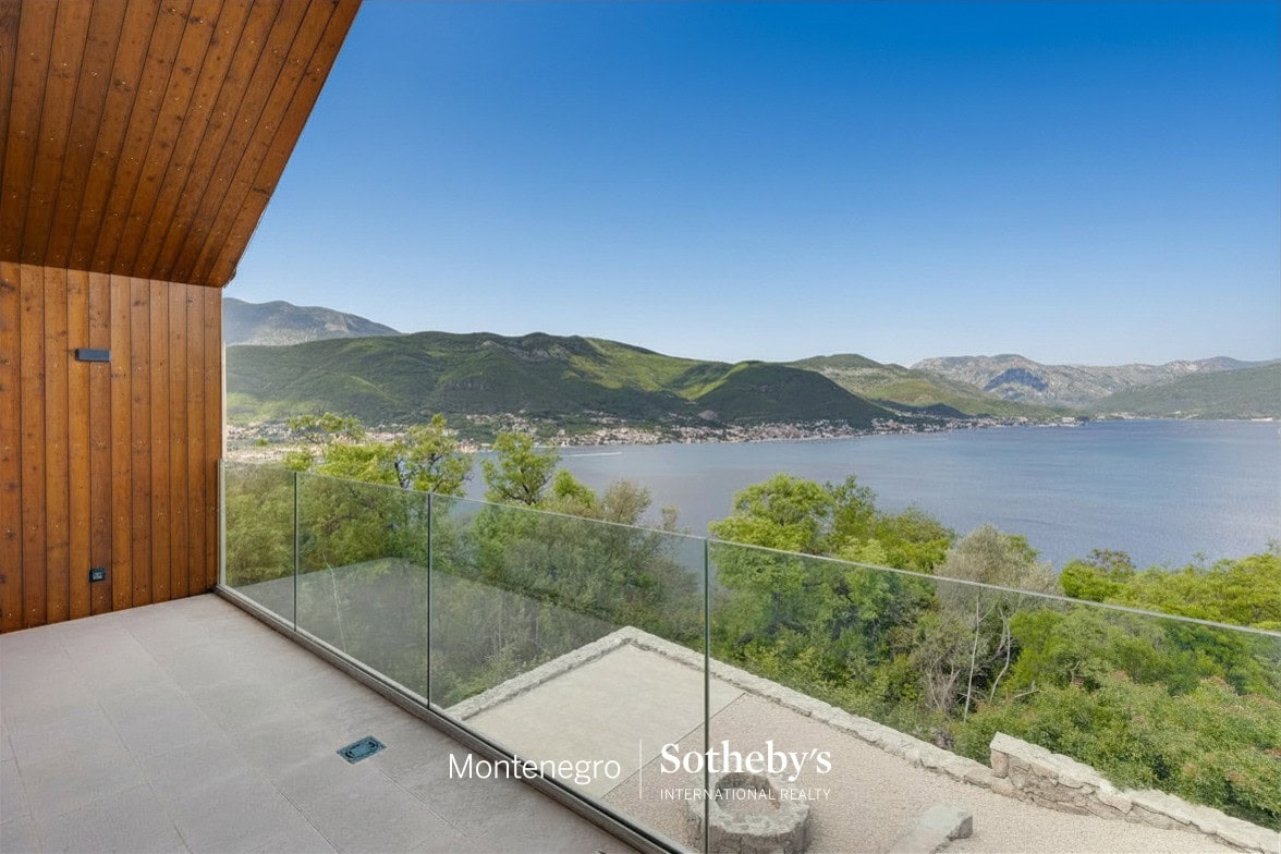 Апартаменты в Тивате, Черногория, 339 м² - фото 13