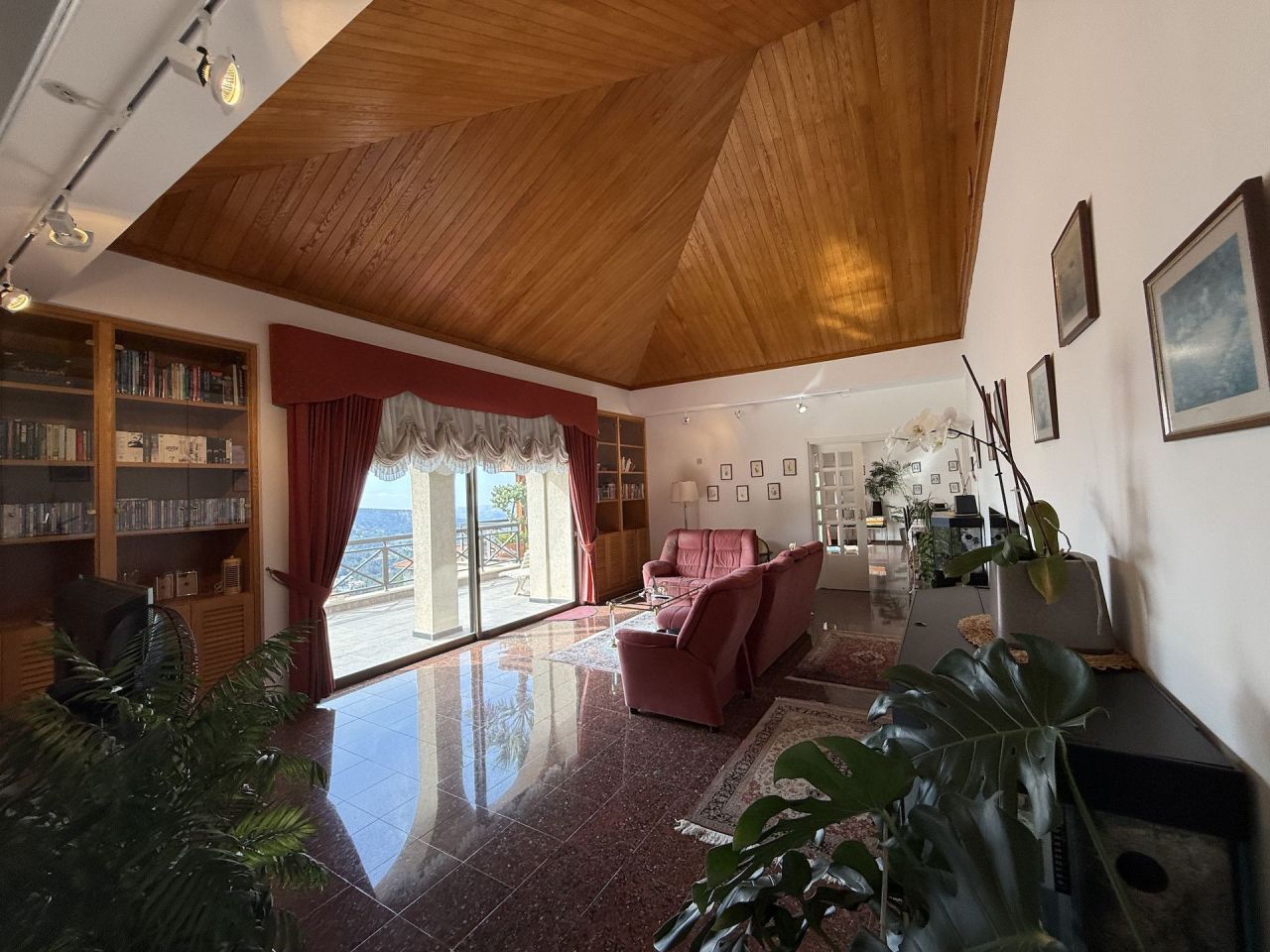 Дом в Мониатисе, Кипр, 905 м² - фото 14