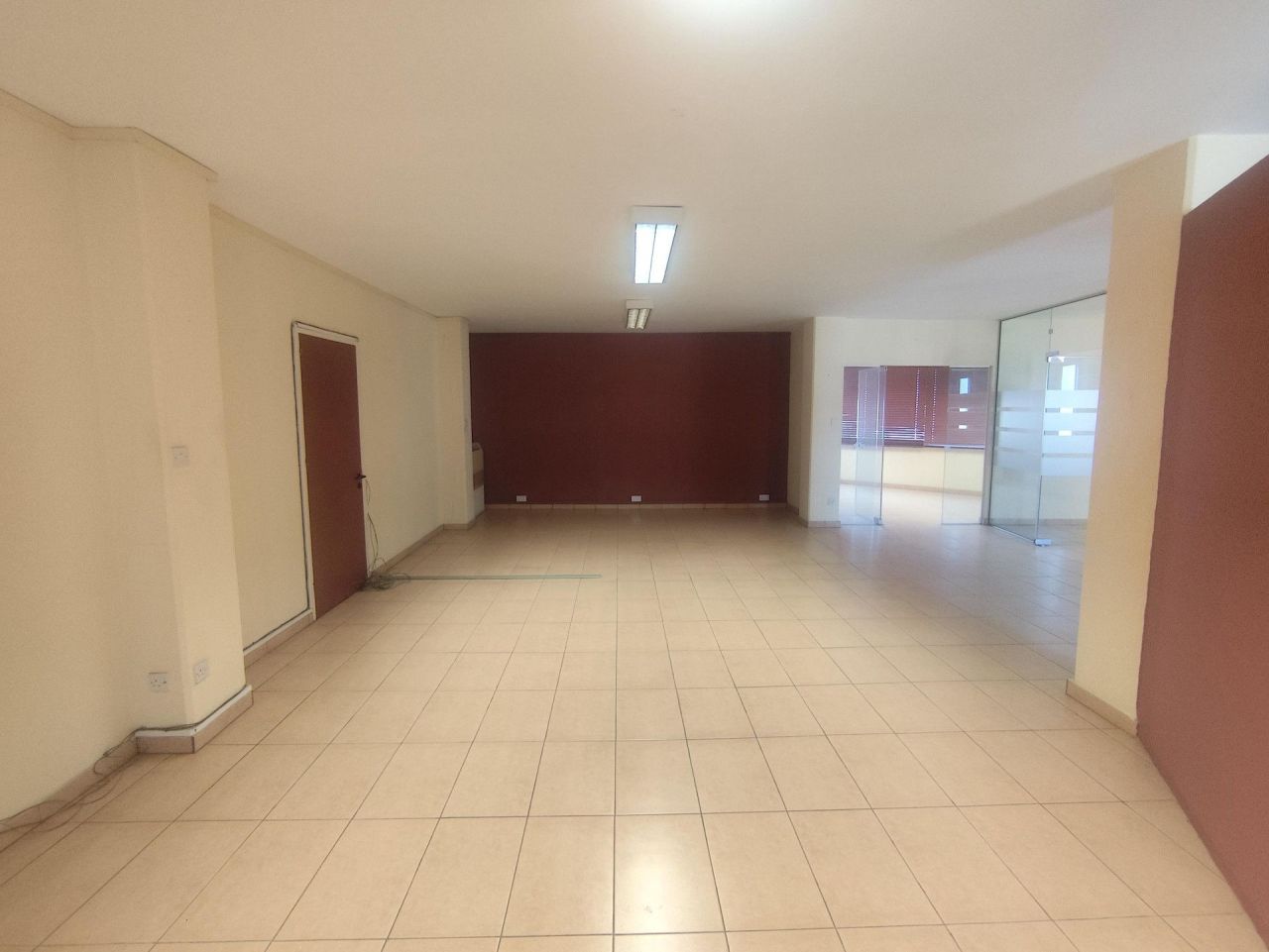 Офис Omonoia, Кипр, 150 м² - фото 1