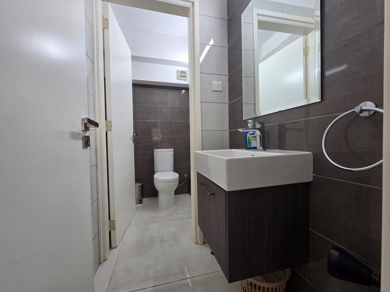 Офис Potamos Germasogeias, Кипр, 35 м² - фото 5