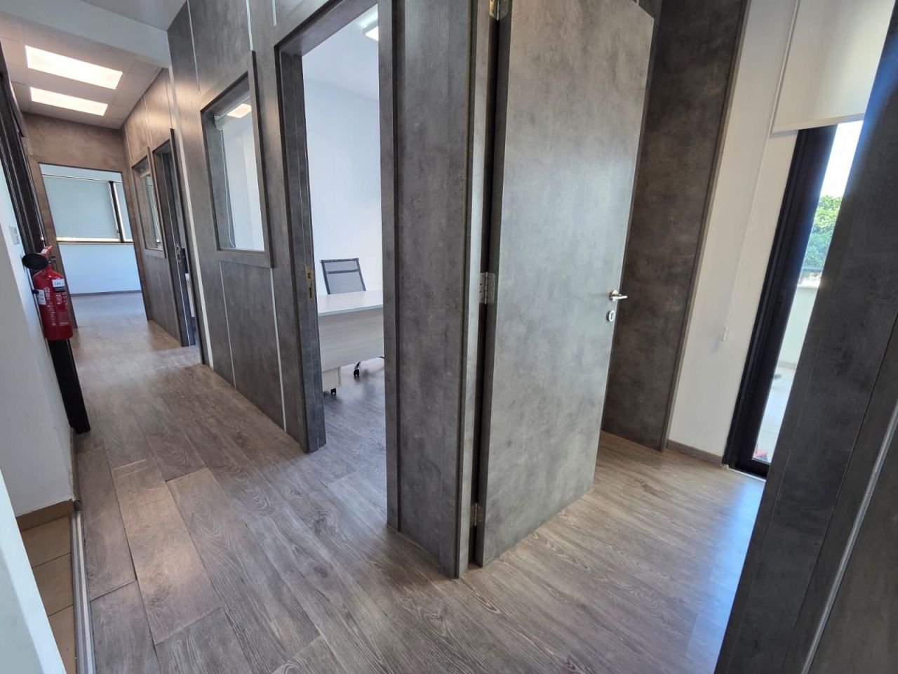 Офис Agios Nektarios, Кипр, 72 м² - фото 9