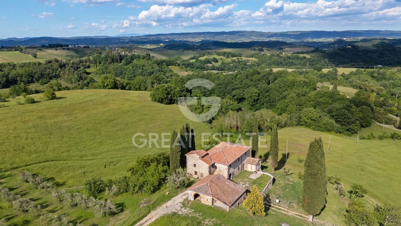 Дом Colle di Val d'Elsa, Италия, 681.85 м² - фото 1