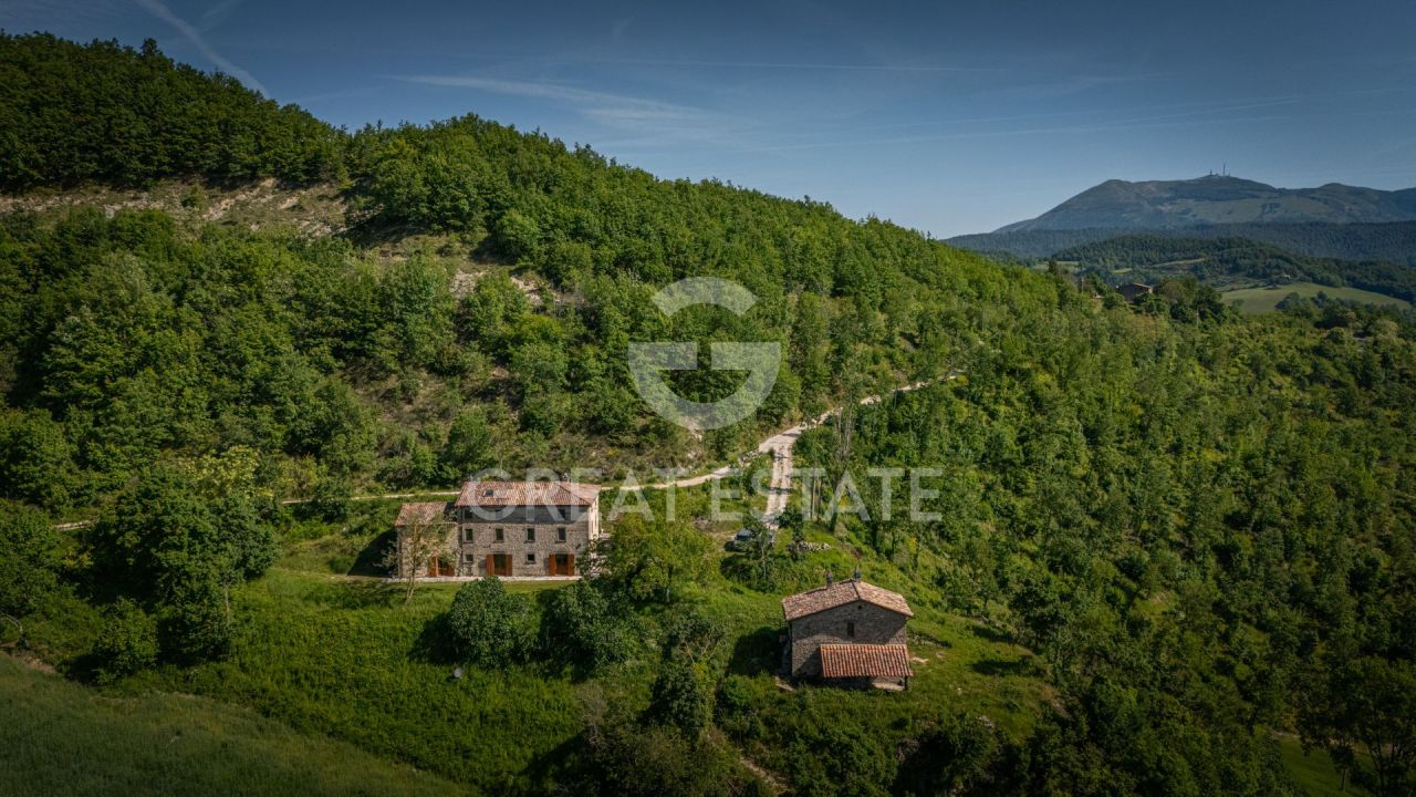 Дом в Пьетралунге, Италия, 511.7 м² - фото 2