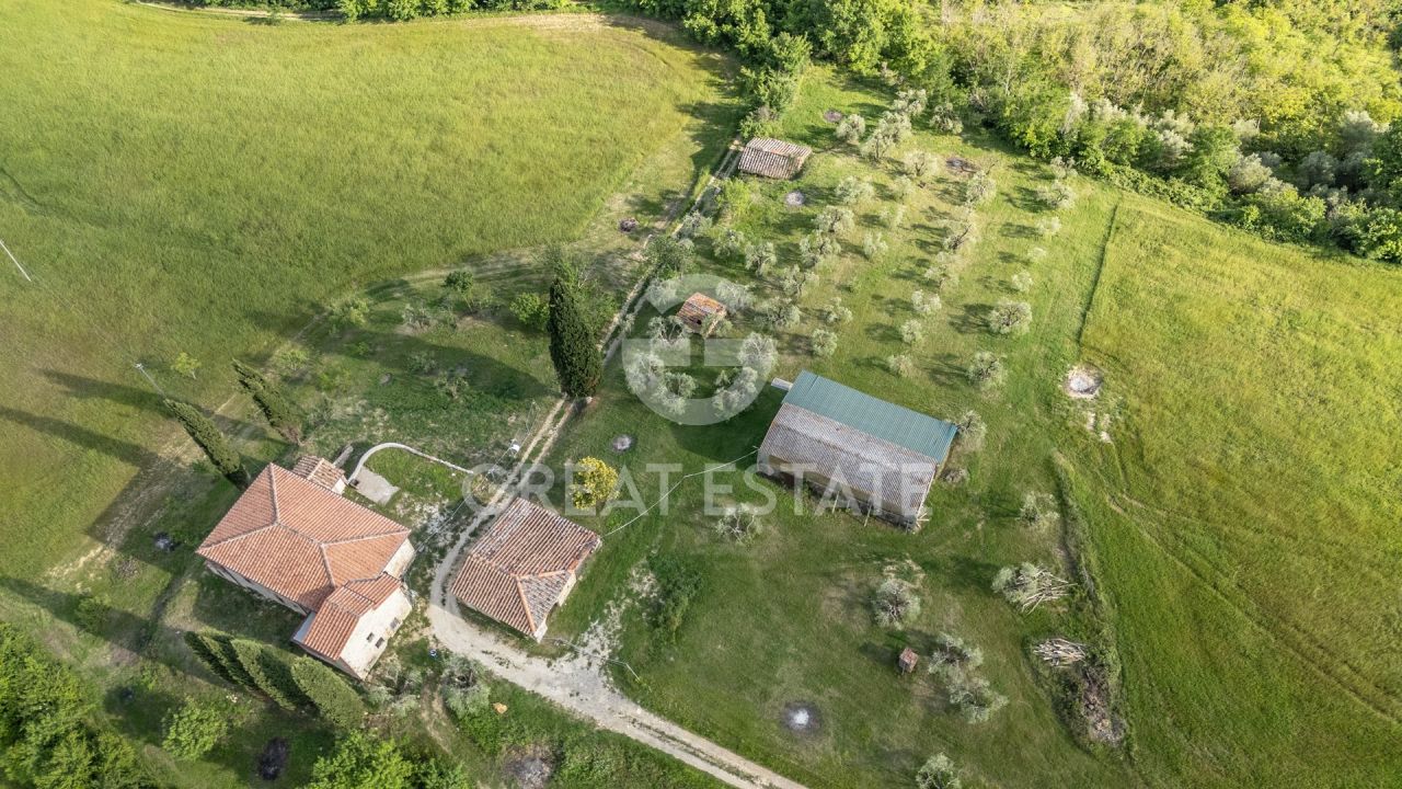 Дом Colle di Val d'Elsa, Италия, 681.85 м² - фото 10