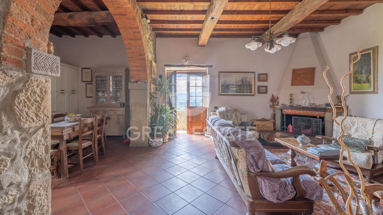 Дом Loro Ciuffenna, Италия, 775.6 м² - фото 12