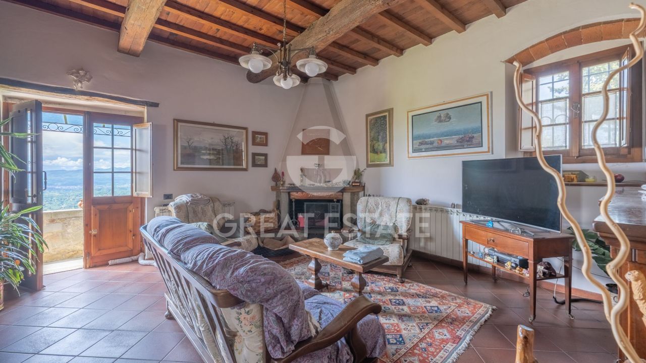 Дом Loro Ciuffenna, Италия, 775.6 м² - фото 13