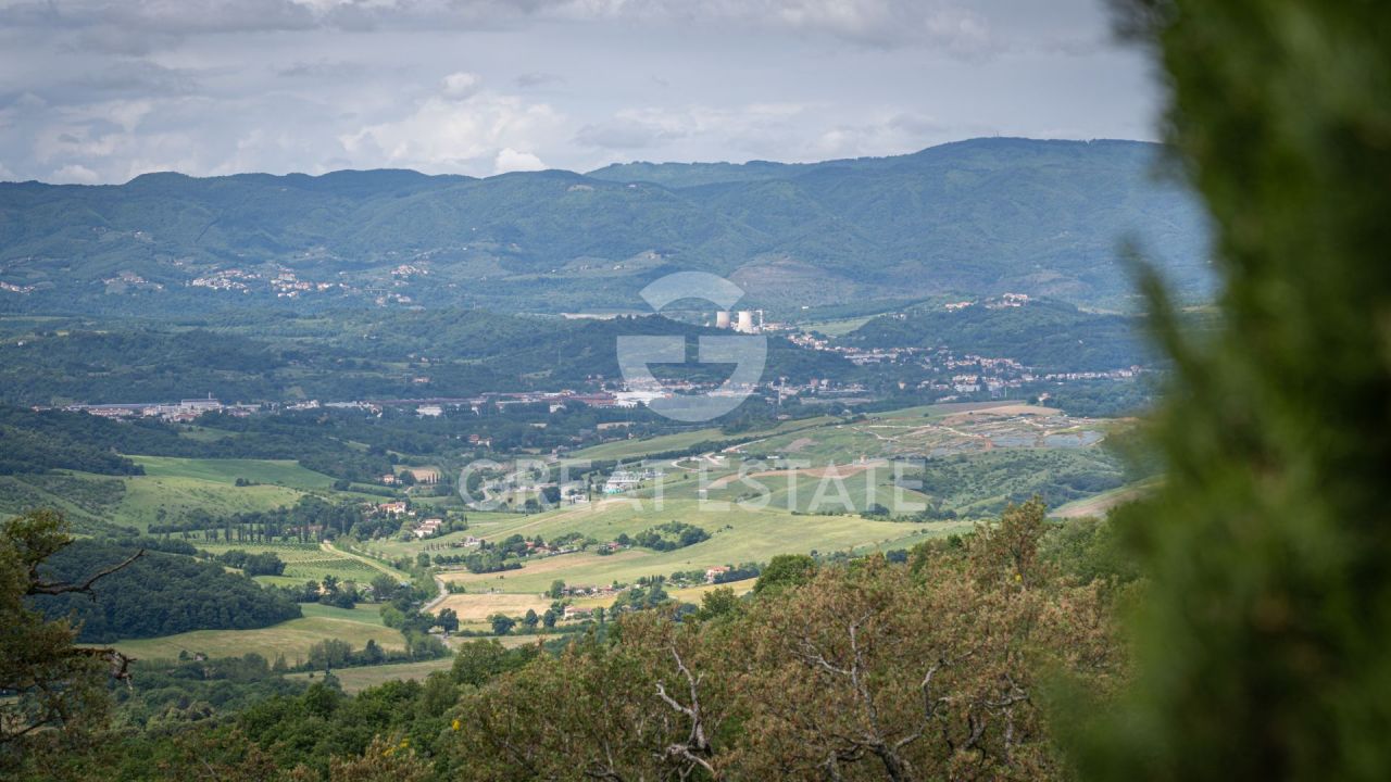 Дом Loro Ciuffenna, Италия, 775.6 м² - фото 18