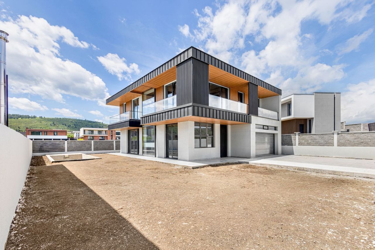 Дом в Тбилиси, Грузия, 370 м² - фото 3
