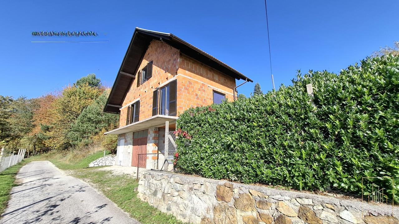 Дом в Словенска-Бистрице, Словения, 151 м² - фото 1