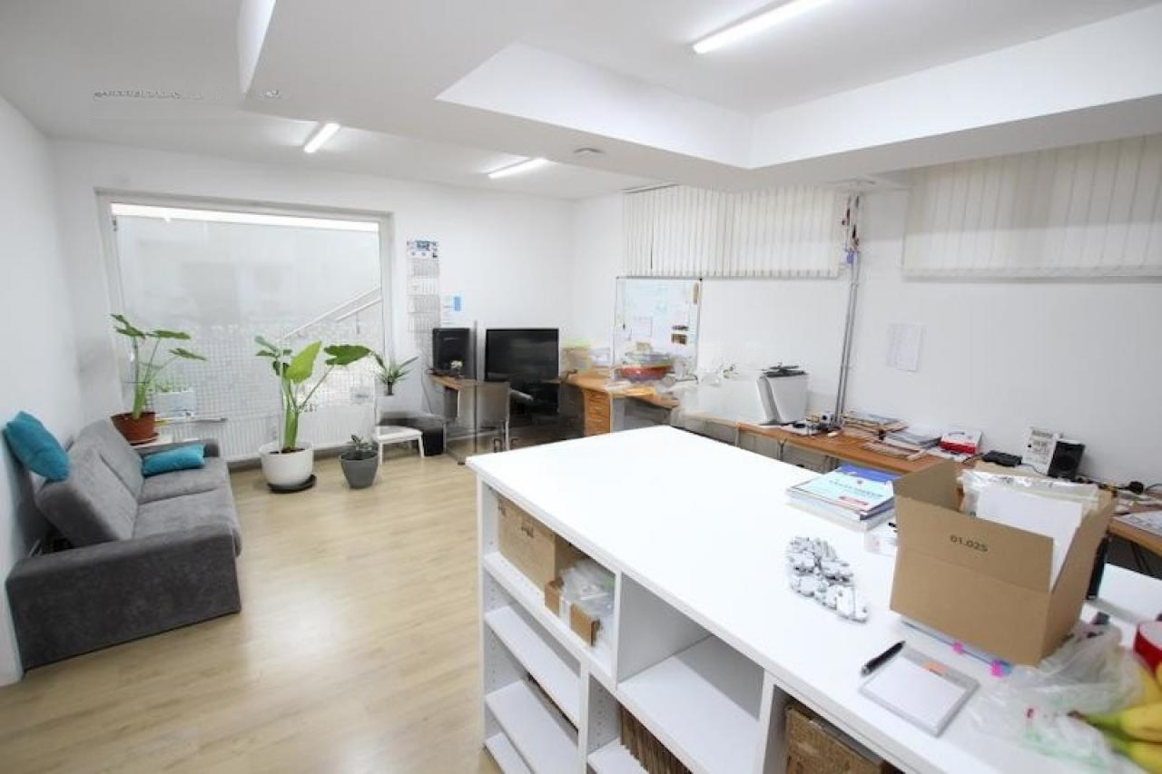 Офис в Любляне, Словения, 225 м² - фото 3